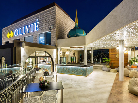 纳萨雷斯温德姆华美达酒店