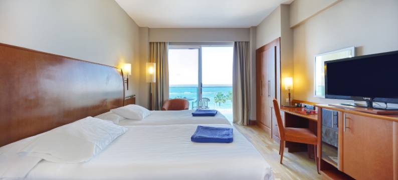 公牛雷纳伊莎贝尔 SPA 酒店(Bull Reina Isabel & Spa)图片