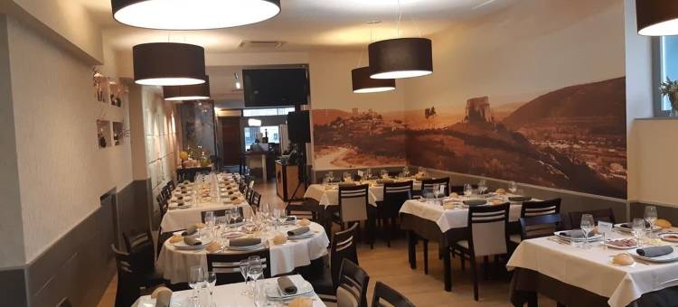 罗加诺宾馆餐馆(Hostal-Restaurante Lugano)图片