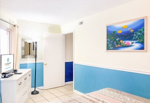 Moondrifter 608 Hotel Overview