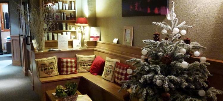 图尔玛丽娜餐厅酒店(Hôtel Restaurant la Tourmaline)图片