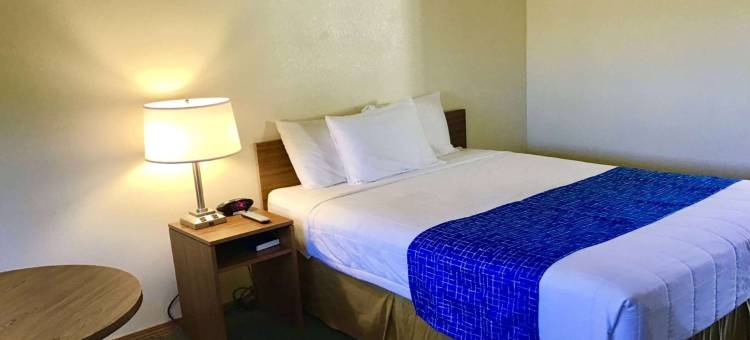 Travelodge by Wyndham Three Forks图片