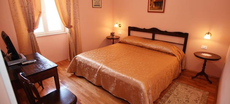 莫雷蒂别墅(Villa Moretti)图片