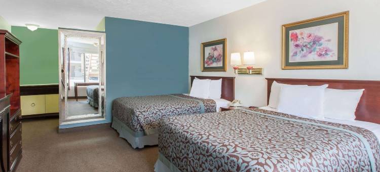 卡马里奥文图拉戴斯酒店(Days Inn by Wyndham Camarillo - Ventura)图片