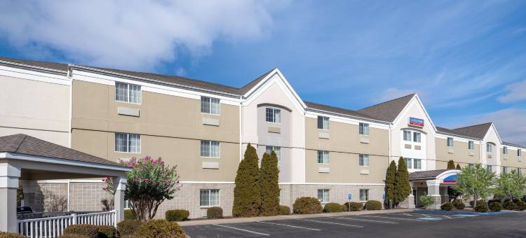 Candlewood Suites 埃尔克哈特(Candlewood Suites Elkhart)图片