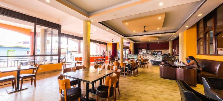 伊加尔广场酒店(Igar Plaza Hotel)图片