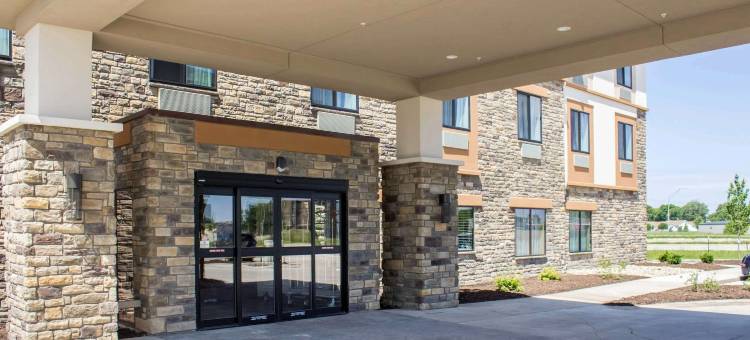 道奇堡舒眠套房酒店(Sleep Inn & Suites Fort Dodge)图片