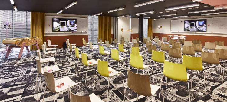 玛玛谢尔特里尔酒店(2019 年 8 月开业)(Mama Shelter Lille)图片