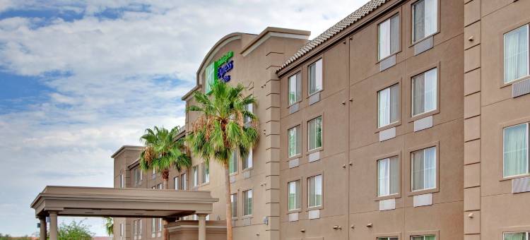 Holiday Inn Express 皮奥里亚北 - 格伦代尔(Holiday Inn Express Peoria North - Glendale)图片