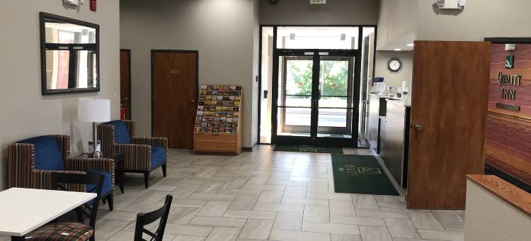 罗切斯特南宜必思酒店(Quality Inn Rochester South)图片