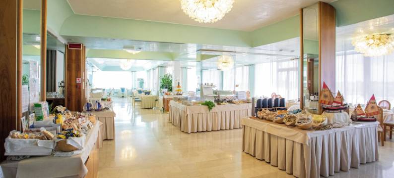 布里斯托尔酒店(Hotel Bristol)图片