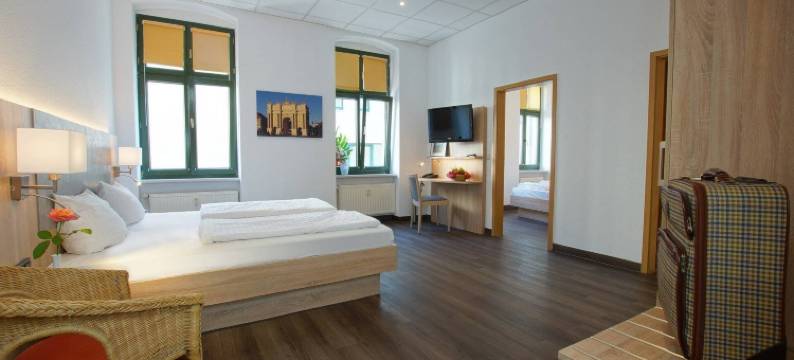 路易森广场的床和早餐(Bed & Breakfast am Luisenplatz)图片