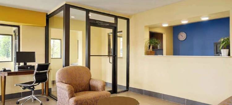 Travelodge by Wyndham Unadilla/Perry Near I-75图片