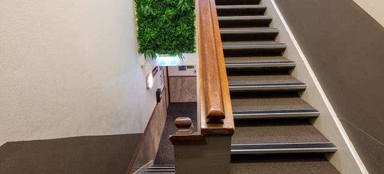 恩菲尔德酒店(Enfield Hotel)图片