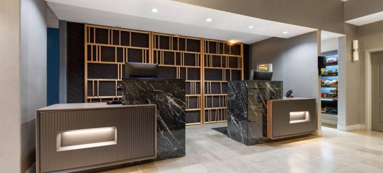 布鲁克希尔拉昆塔温德姆套房酒店(La Quinta Inn & Suites by Wyndham-Brookshire-West Katy)图片