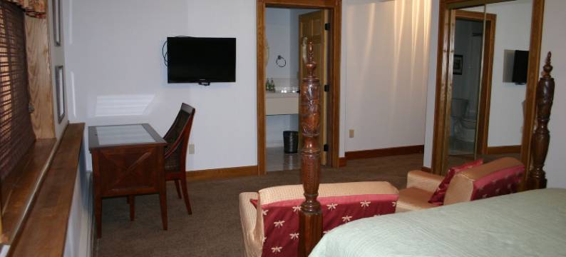 玛丽亚克里克赛德住宿加早餐旅馆(Maria's Creekside B&B)图片