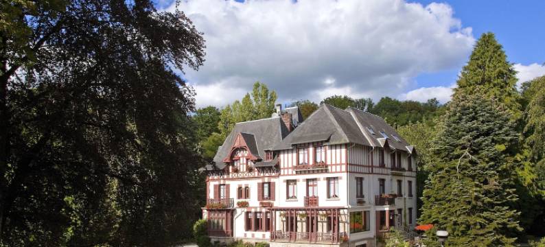 伯伊斯朱莉酒店(La Villa Bois Joli Hotel Restaurant)图片