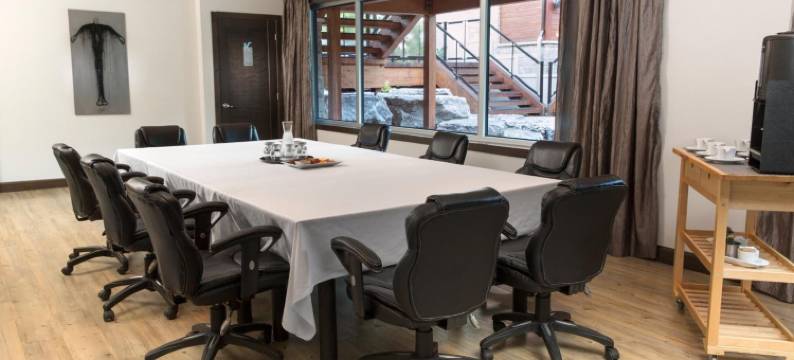 基尼皮 Spa 北方住宿酒店(Kinipi Spa Nordique et hébergement)图片