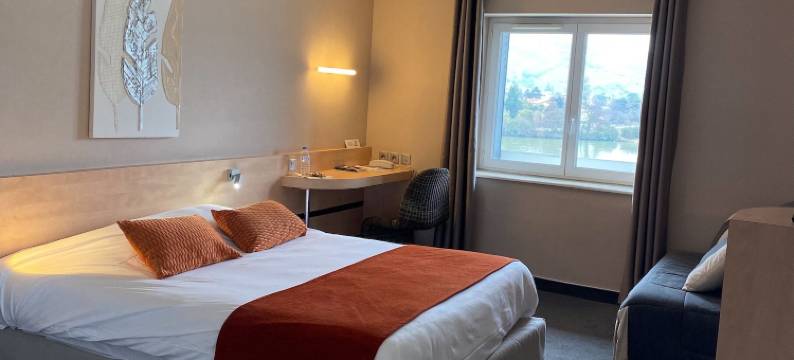 罗吉斯酒店乐贝尔维(Logis Hôtel le Bellevue)图片