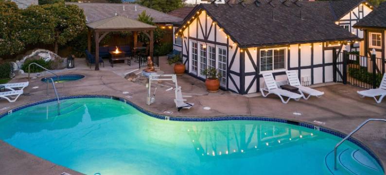 索尔万旅馆和小屋(Solvang Inn & Cottages)图片