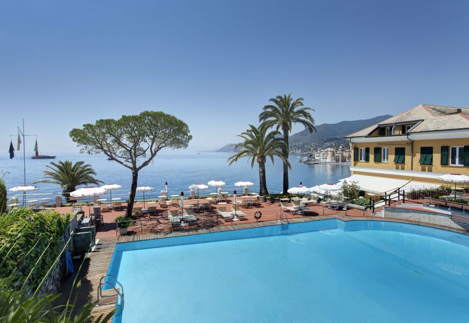 Hotel Cenobio Dei DogiOver view