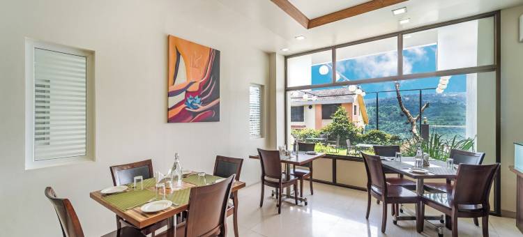 斯特林潘奇干尼(Sterling Panchgani)图片