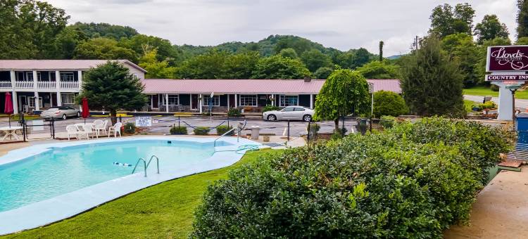 Oyo劳埃德河畔乡村旅馆(Lloyd's on the River Country Inn by OYO)图片