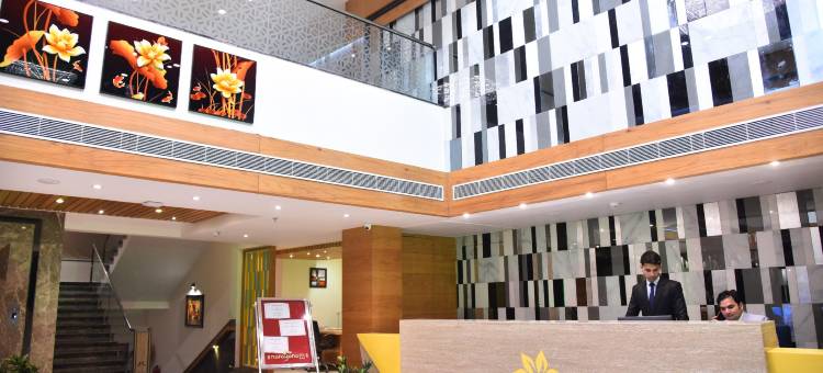 纳拉雅南酒店(Hotel Narayanam)图片