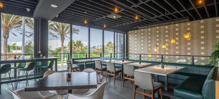 洛杉矶体育场区鲁姆酒店(The Lum Hotel Los Angeles Stadium District)图片