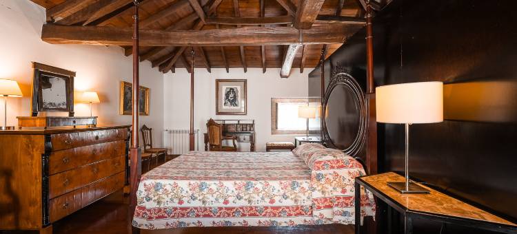 Heritage Farmhouse with Shared Pool图片