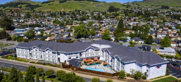 瓦列霍希尔顿欢朋酒店(Hampton Inn Vallejo)图片