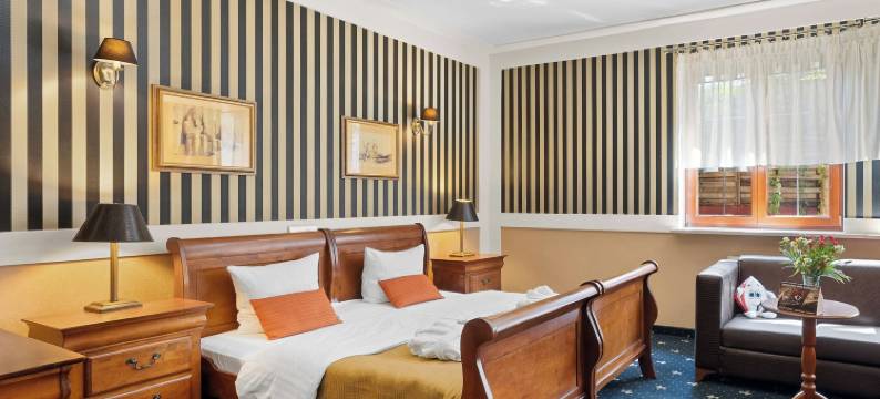 卡托维兹 - 霍茹夫贝拉诺塔钻石酒店(Hotel Diament Bella Notte Katowice - Chorzów)图片