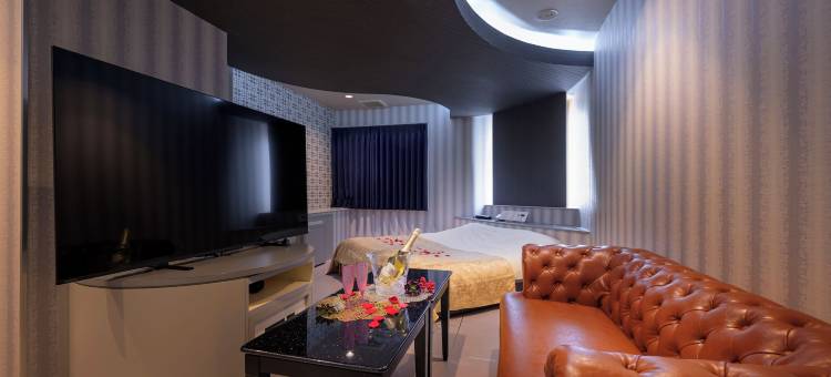 快乐亲吻酒店 - 限成人(Happy Kiss (Adult Only))图片