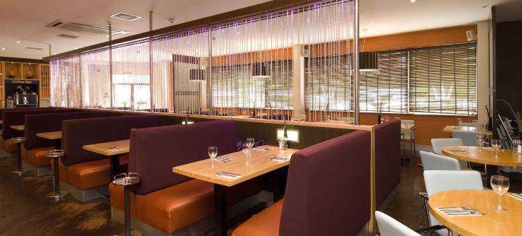 普瑞米尔曼彻斯特老特拉福德酒店(Premier Inn Manchester Old Trafford)图片