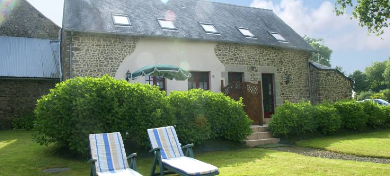 Cozy Garden Villa in Bonnemain图片