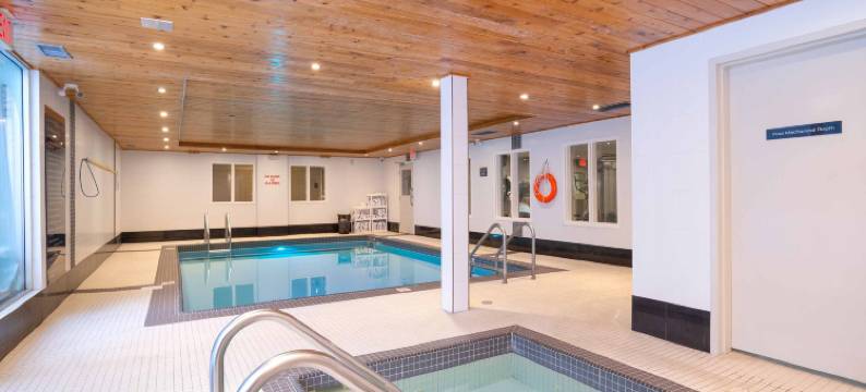 卡尔加里南珊德曼套房酒店(Sandman Hotel & Suites Calgary South)图片