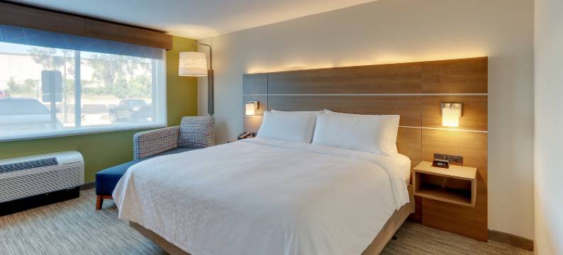 罗阿诺克市民中心智选假日套房酒店(Holiday Inn Express & Suites ROANOKE – CIVIC CENTER by IHG)图片