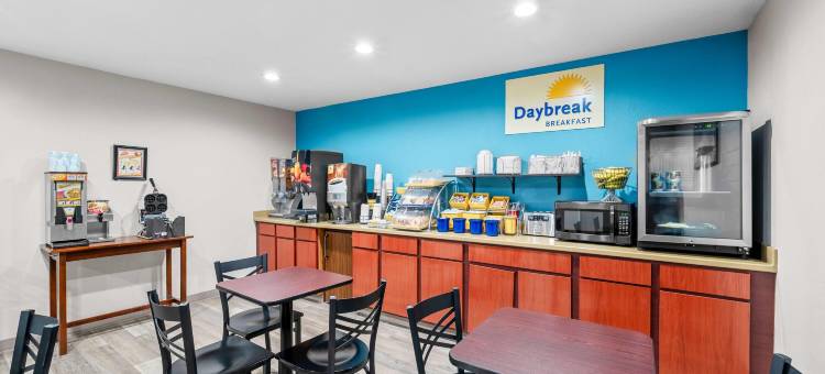 布伦瑞克巴斯区温德姆戴斯酒店(Days Inn by Wyndham Brunswick Bath Area)图片