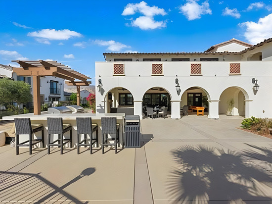 露樱酒店中野小布施-信州中野站前店