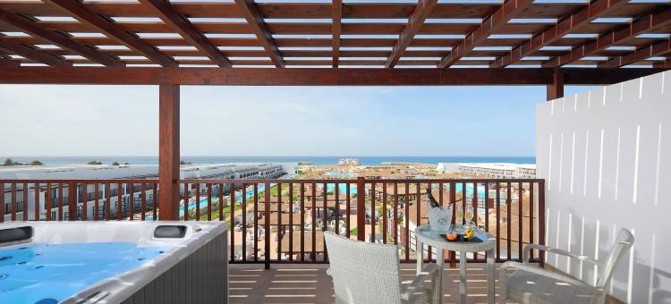 美利亚拉古纳海滩度假村 - 限成人(Meliá Laguna Beach Resort)图片