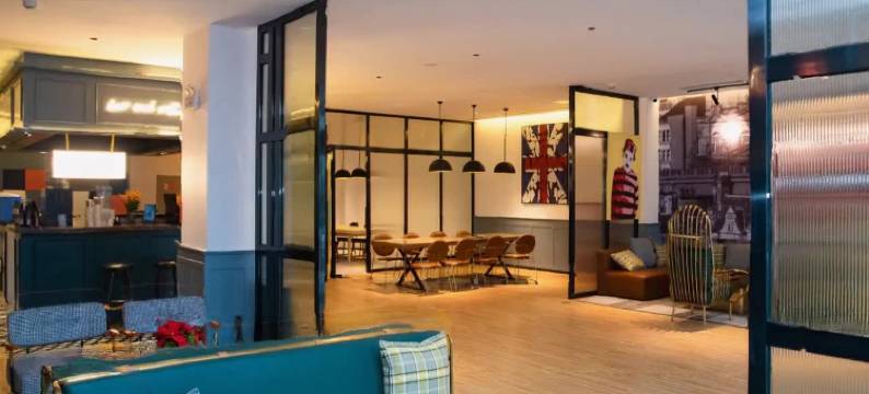 澜俊精选酒店(兴义高铁南站万峰林机场店)图片