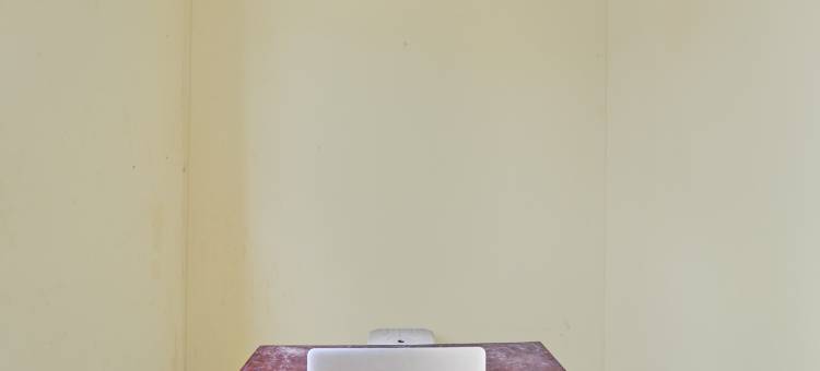 O酒店莉莉公寓伊斯兰旅馆靠近吉塔邦皇家城市(Hotel O Lili Kost SyariahNearKetapang Royal City)图片