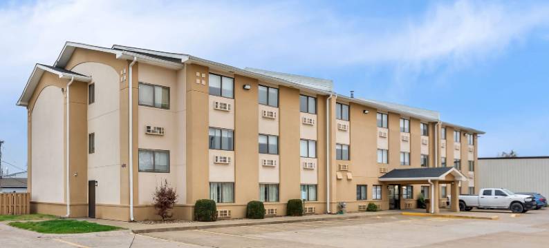 埃文斯维尔东速8酒店(Super 8 by Wyndham Evansville East)图片