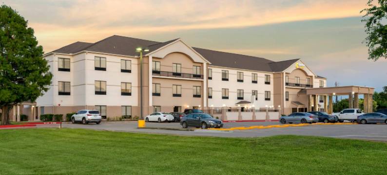 拉波特舒适套房 - 贝敦(Comfort Suites la Porte - Baytown)图片