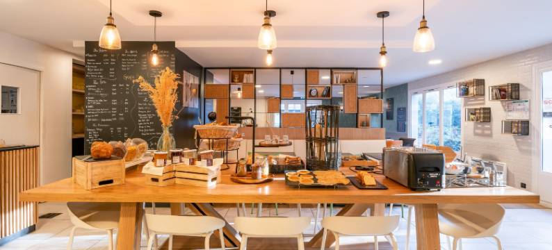 南特雷泽机场康铂酒店(Campanile Nantes Sud - REZÉ AÉROPORT)图片