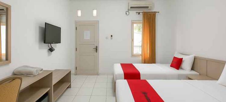 RedDoorz @ Hotel Mewah PLTU Indramayu图片
