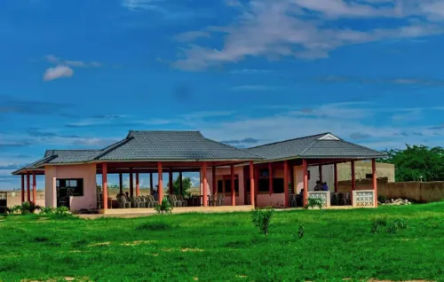 Ngalula Resort - 2 Sao