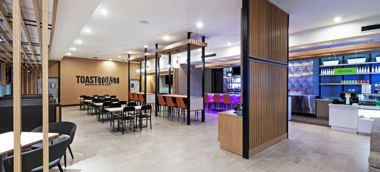 Holiday Inn & Suites 麦金尼的黄金国(Holiday Inn & Suites MCKINNEY - N ALLEN by IHG)图片
