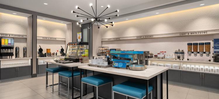 伯灵顿希尔顿Tru酒店(Tru by Hilton Burlington)图片