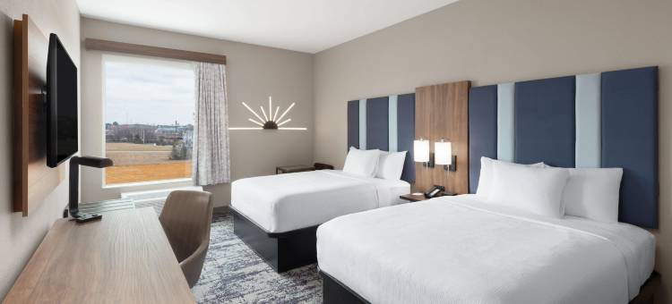 拉昆塔温德姆酒店及套房阿森斯I-65(La Quinta Inn & Suites by Wyndham Athens I-65)图片